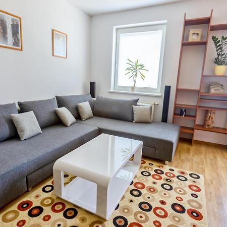 Apartman Hugo Velky Slavkov Ngoại thất bức ảnh